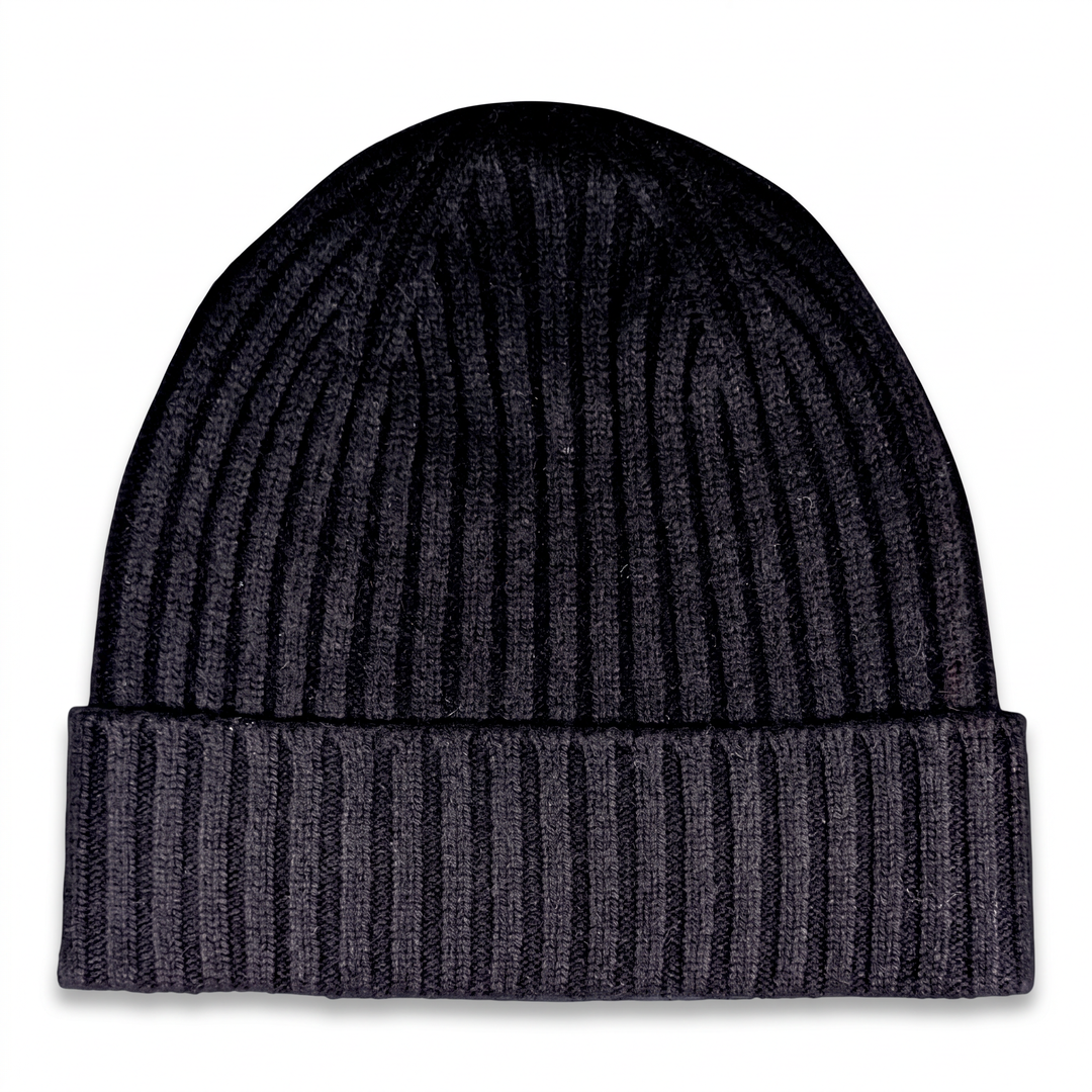 Strickmütze Lu in schwarz – Freisteller #farbe_schwarz