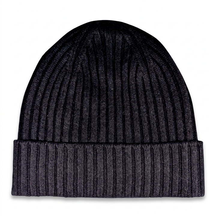 Strickmütze Lu in schwarz – Freisteller #farbe_schwarz